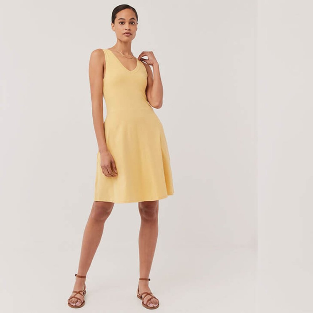 NWT Pact Revive V-Neck Dress organic cotton shelf bra sunflower yellow sz M